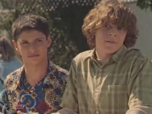 the-spirit-evolution:  We all Know Evan Peters as American Horror story Lobster Boy: