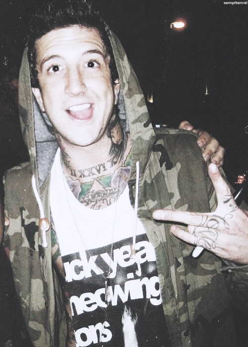 sempitenral:  not my photo, just my edit xx 