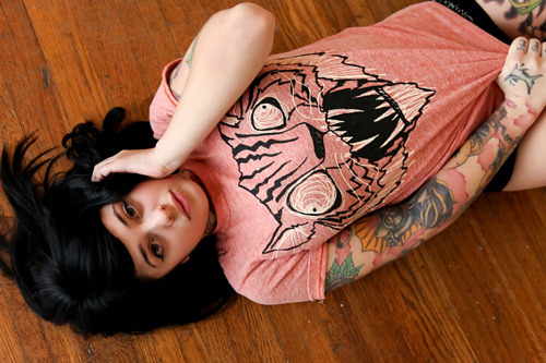 hot4tattoobabes:  hot4tattoobabes