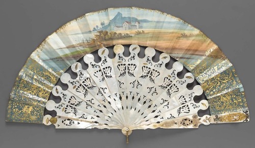 lesmiserablesfashions: Fan c. mid 19th century [x]