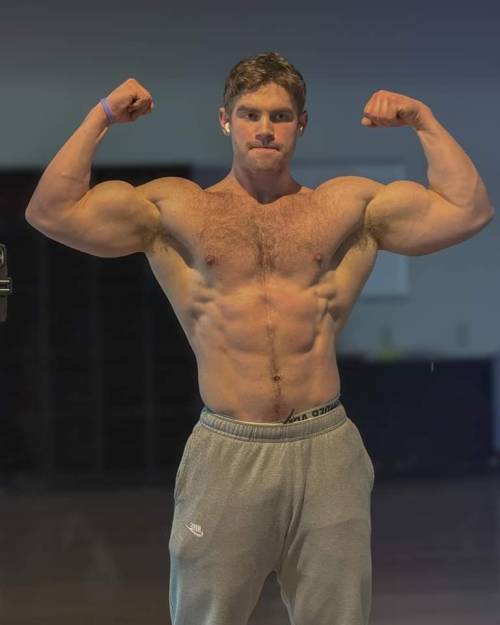 Biceps Ahoy!