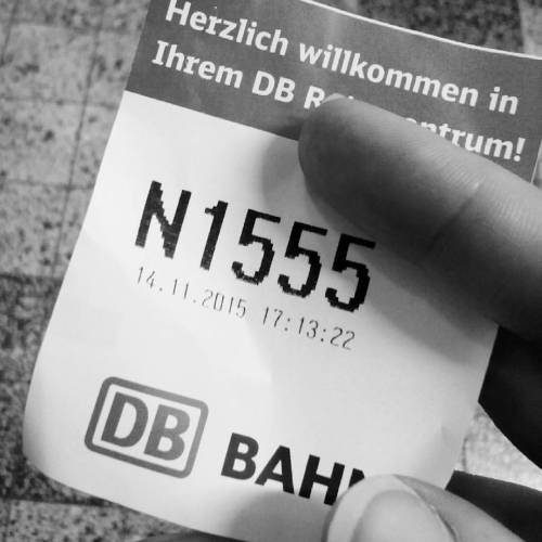 An dieser Stelle muss ich erwähnen, dass die #Bahncard die sinloseste Anschaffung meines Lebens ist,