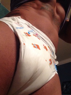 babydon1983:  Going to bed wet…… I’m going to need to be changed during bedtime.   HOT diapered man