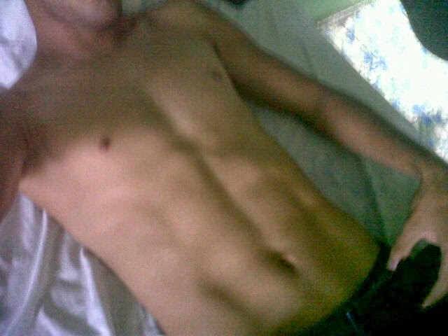 HotMaleiLike