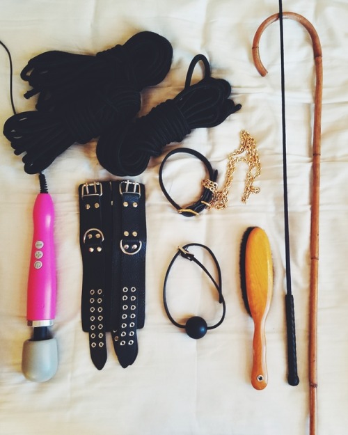 bdsmasterxxx: starting kit for effective #BDSM / #SM education