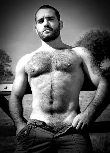 tattooedmike.tumblr.com