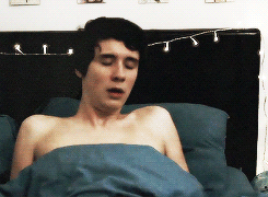 jackfalalnee:  i can’t sleep → shirtless  