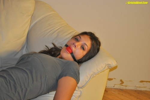 There's Nothing Hotter than a Gagged Woman!!