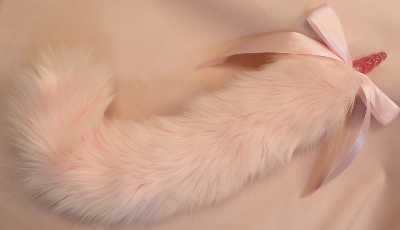 kittymcsquirts:  kittensplaypenshop:  18” pink fully poseable cat tail, with detachable