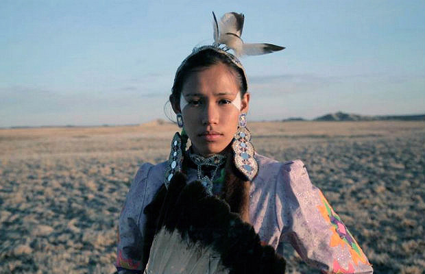 l-o-o-p-y:  from Chloe Zhao’s “Songs My Brothers Taught Me (2015)”