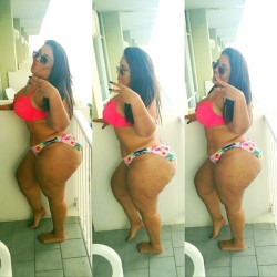 thickerisbetter:  Lawdy lawdy!