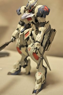 mechaddiction:  HG 1/144 Gundam Barbatos Lupus - Painted Build Modeled by Nikke #mecha – https://www.pinterest.com/pin/274930752235159322/