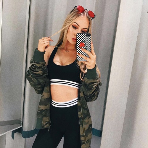 hunqrey:@okaspenother blog (vogueistic) | uploads blog (hunqreyish)