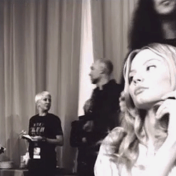 victoriasecre-t:  miuccias:  Magdalena Frackowiak backstage at the VSFS  Bloody queen she is