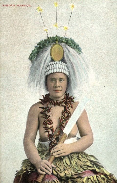 Porn grand-bazaar:  1910s Samoa Warrior Girl  photos