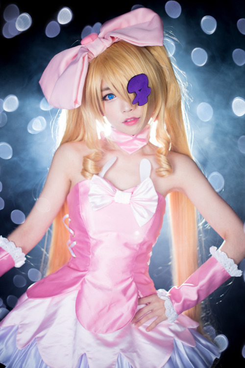 vandariwuuuuutcosplay:  Character: Harime Nui Anime/Manga: Kill la Kill CN: Tomia World Cosplay Tomia’s blog 