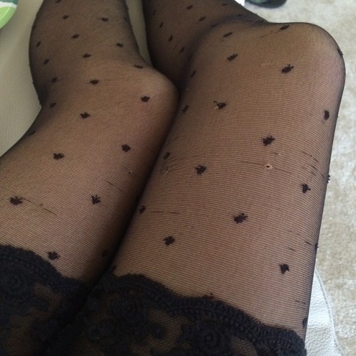 Porn Polkadot legs photos