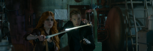 clace 1x10credit to @lightwoodsxz