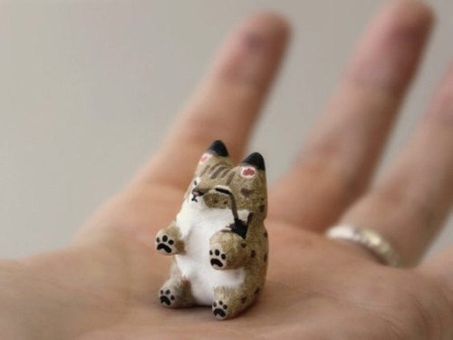 Ceramic animals by HandyMaiden on Etsy https://www.daniellepedersen.com/