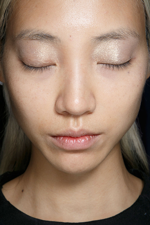 soojooblog: Soo Joo backstage at MaxMara Spring 2014