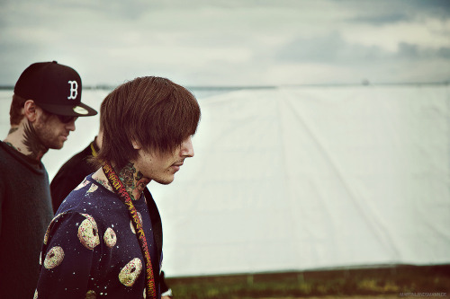 i-m-sleepwalking:   Jona Weinhofen and Oli Sykes at With Full Force 2011  