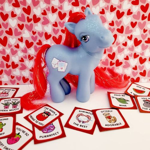 Love Wishes is the pony of the day, and she&rsquo;s sharing some of her favorite punny Valentine