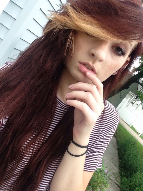 cutthroatcity:  I’m in love with my hair