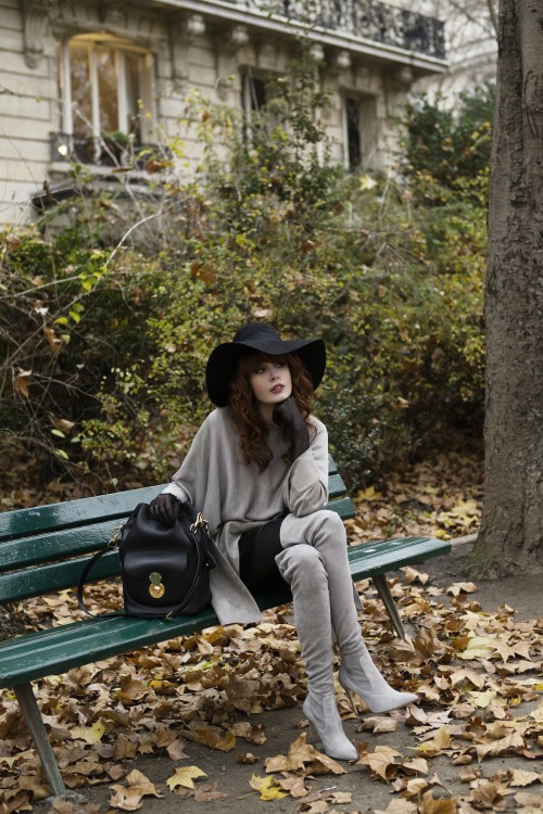 Fashion blogger Louise from misspandora in Ralph Lauren thigh-high-bootsSource: 