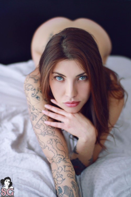 past-her-eyes:  Discoquette Suicide  discoquette.suicidegirls.com discoquette suicidegirls sg-babes Link to South African SuicideGirls 