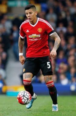 fuckustevenpena:  He’s NAKED! Manchester United Footballer Marcos Rojo Leaked Pics