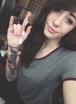 Ilove-Piercings-And-Tattoos:  Http://Ilove-Piercings-And-Tattoos.tumblr.com/