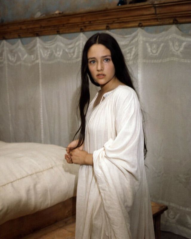 Olivia Hussey is an English actress [was born Olivia Osuna in Buenos Aires, Argentina] After appearing in theatre in London,...