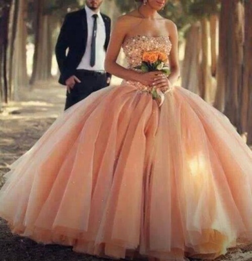 I want this dress