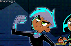 popberiiz:  maggins: If somebody catches me, I go from ‘geek’ to ‘freak’