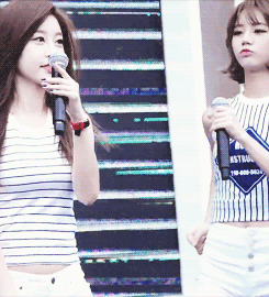 hyerilees:  hyejin please 