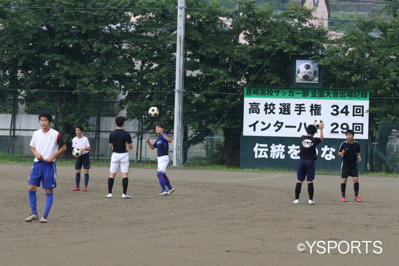 Yスポーツ 山梨の地域密着スポーツwebマガジン 韮崎高校サッカー部へ