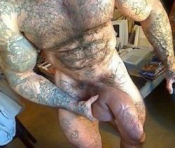 sickfags:  JUICED ARMS. INK. INJECTED FUCKMEAT: LINE UP BITCHES AND SERVE THIS MAN. 
