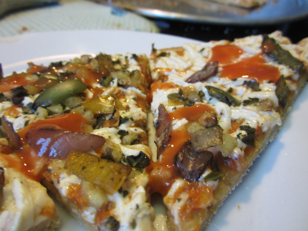 queenofquinoa:  Vegan pizza!!