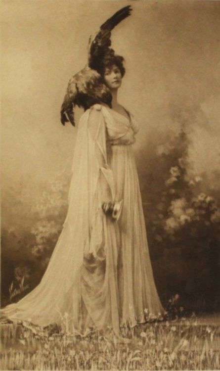 The Duchess of Devonshire’s Diamond Jubilee Costume Ball (1897)