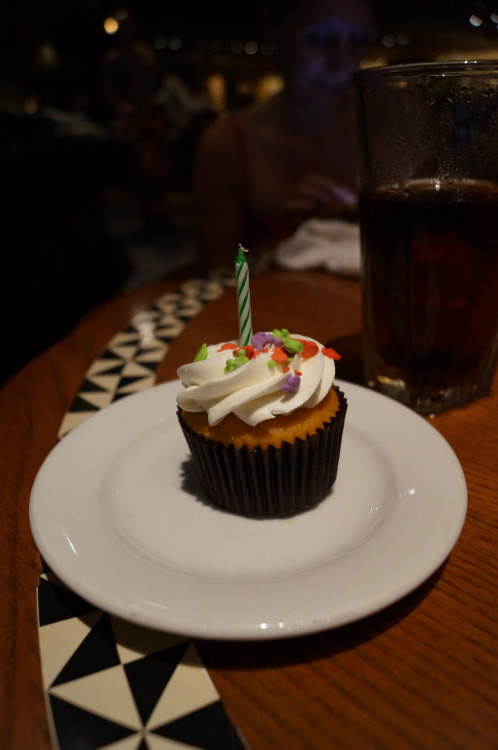 ‘Ohana Bread Pudding with Ice Cream and Caramel Banana Sauce & Birthday Cupcake'Ohana at D