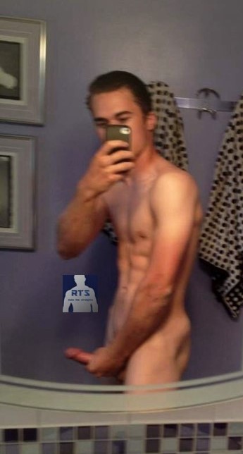 rts-ratethestraightblog:  Rate Kole here with 25 likes/reblogs if you want to see