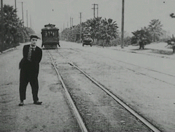 Buster Keaton and Virginia Fox in Hard Luck