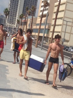 moteq1:  Hot Heebs of the Day  Shabbat Shalom. Frischman Beach, Tel Aviv.  View Post 