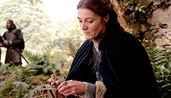 targaryenking:“You must save your strength for Robb, she told herself. He is the only one you can he