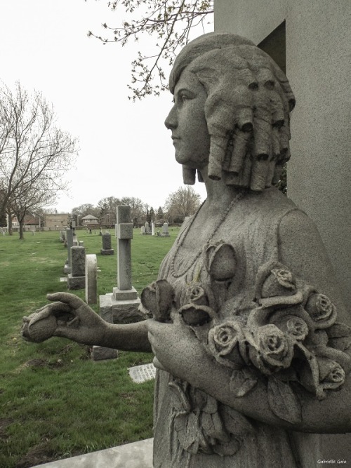 daughterofchaos:  Anne C. Spahn, Died Nov. 19, 1922, Calvary Cemetery, Evanston, Illinois April 22, 2016, my photos, Gabrielle Gaia on Flickr 