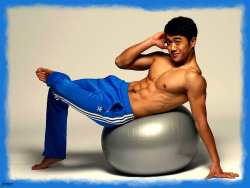 asianmalewallpaper:  BIG BALL Korean? 