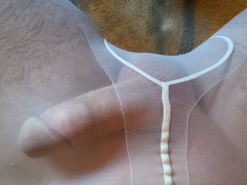 ashlytayorcd: I need to suck on that !