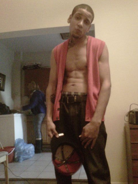 baitthestr8:  ANd another one lol… http://www.baitthestr8.tumblr.com