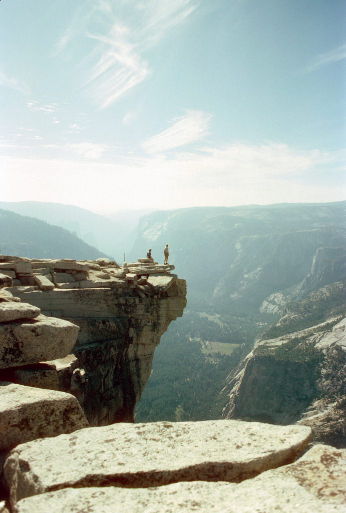 mystic-revelations:  00748_s_9abecnakv0348 (by manmakehome) 