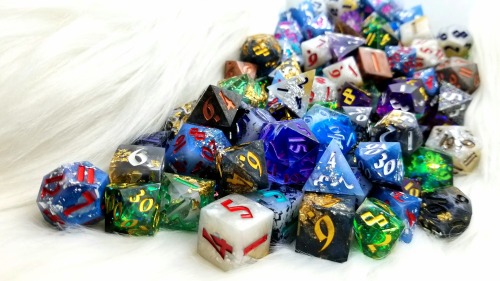 mariejacquelyn:Hey guys, I updated my Etsy shop with a bunch of new handmade dice!